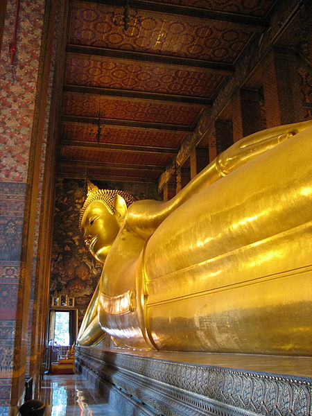 Bangkok Reclining_Buddha_in_Wat_Pho