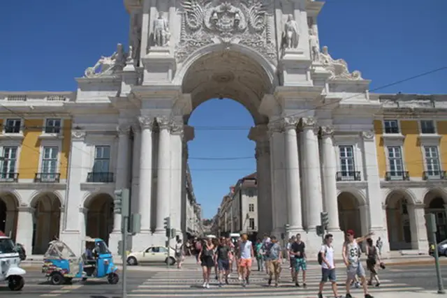 Portuguese summer - Lisbon