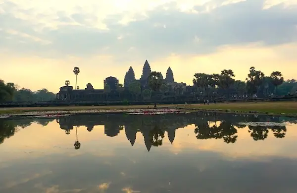 visit Cambodia Angkor Wat