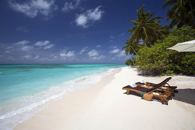 Wie man einen Strandurlaub genießt - calm beach