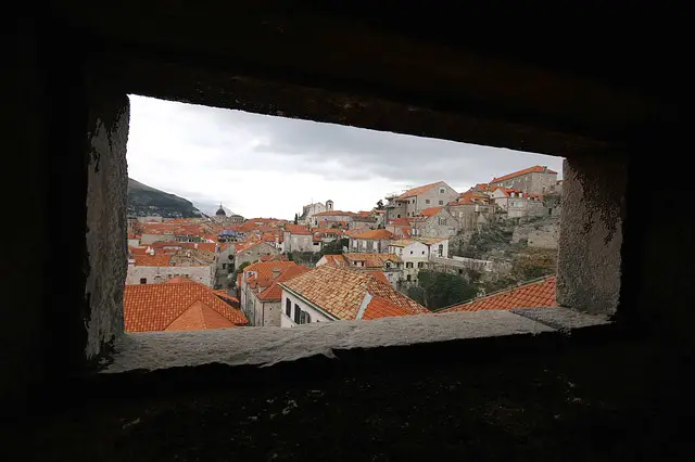 tips for taking the best travel photographs framing