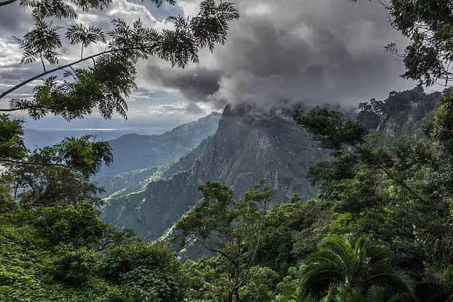 5 Amazing Mountains to Climb in Tanzania usumbura