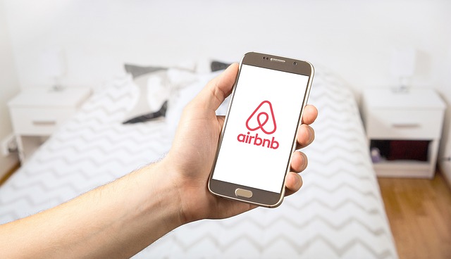 Airbnb travel application