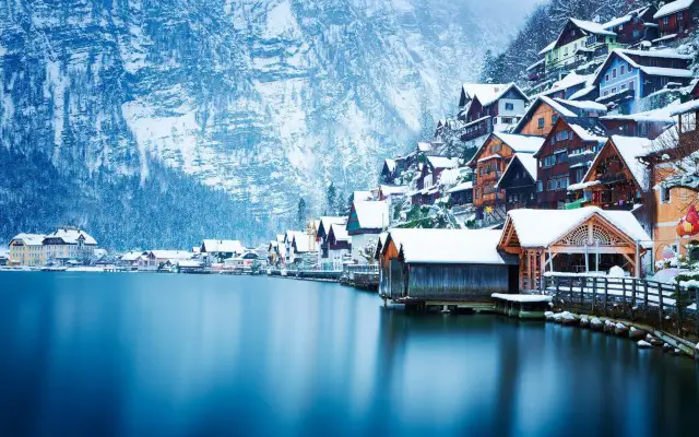 Lake Hallstatt (Austria)