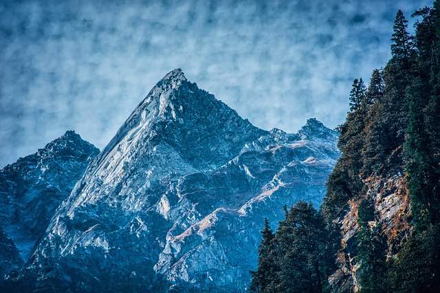 Manaslu Region trekking