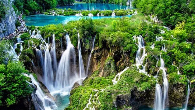 Plitvice lakes (Croatia)