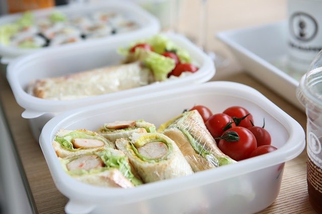 Packing food for the road trip