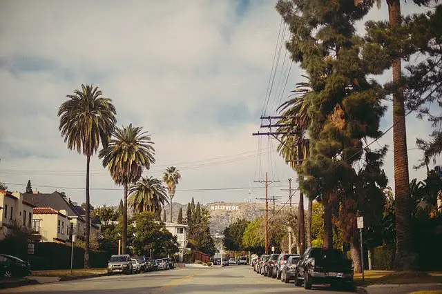 the nice weather and streets of LA
