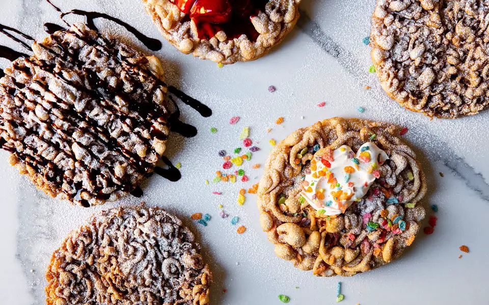 Sweets and desserts for festivities at Great America park