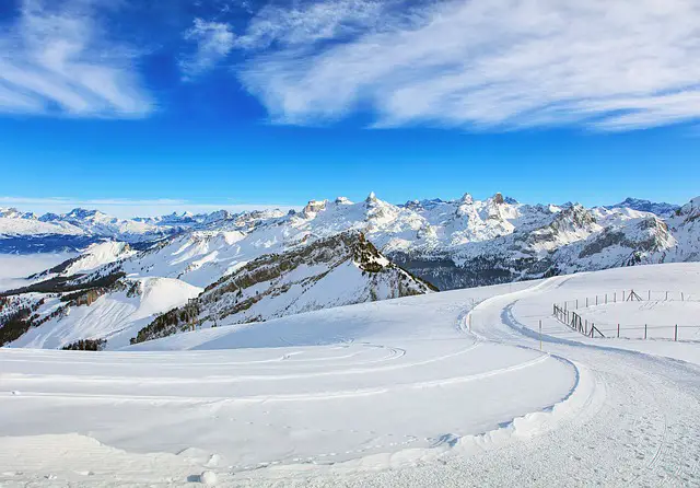 Europe Ski Village