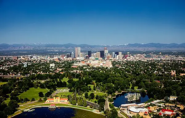 denver hotels with balcony